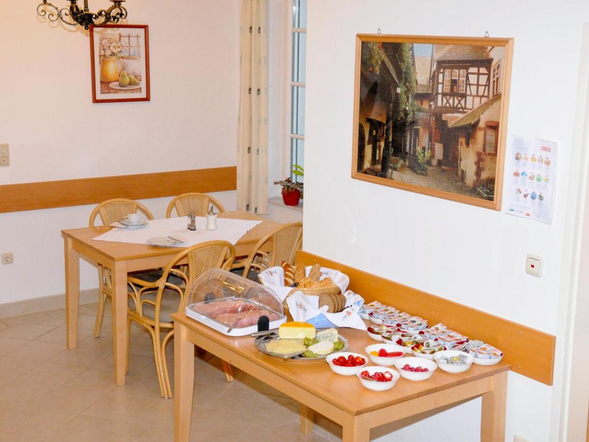 Privatzimmer Familie Schwarz Виена Екстериор снимка